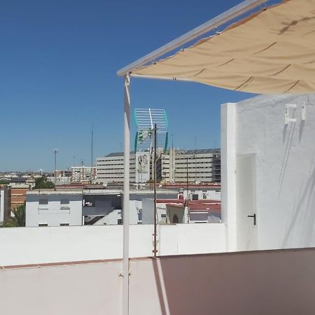 La Casa De Leon Xiii.Terraza Privada. Parejas Apartment Seville Exterior photo